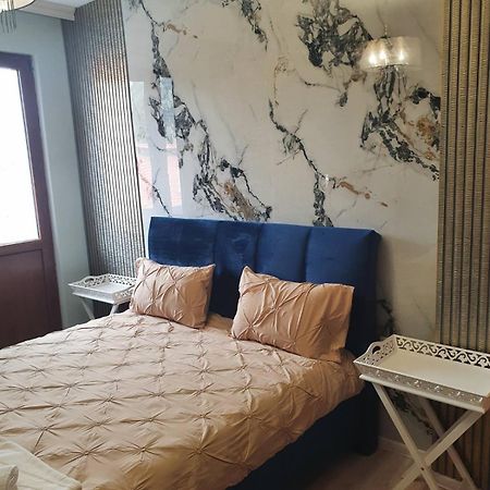Didi House Apartment Sandanski Bagian luar foto