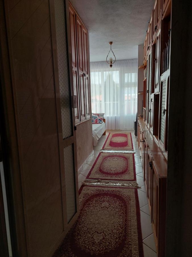 Didi House Apartment Sandanski Bagian luar foto